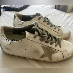LIKE NEW Golden Goose Deluxe Brand Venezia Superstar shoes size 41